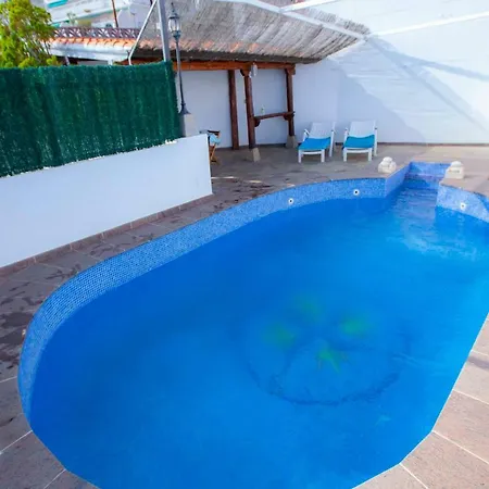 Private Amazing With Pool, Forest And Very Close Beach 아파트