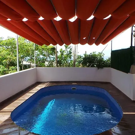 아파트 Private Amazing With Pool, Forest And Very Close Beach